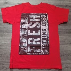 T-Shirt, Medium & Red